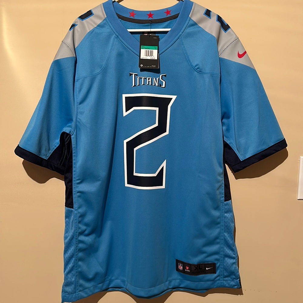 NEW! Tennessee Titans NFL Football Jersey Julio Jones #2 Men’s Size XL by Nike!